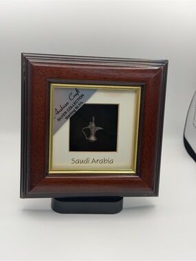 Saudi Arabia Framed 925 Sterling Silver Dallah